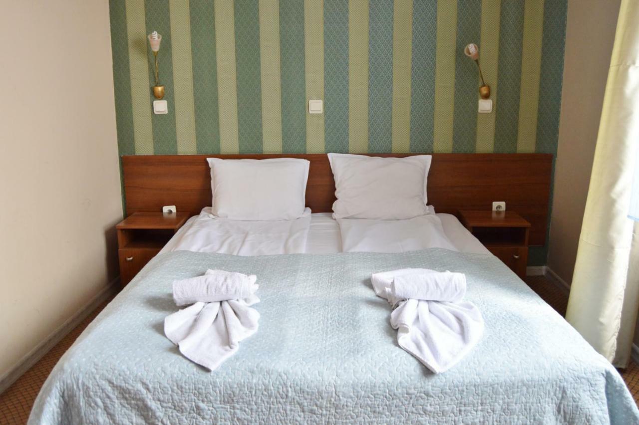 Hotel St. George Pobedonosets 班斯科 外观 照片