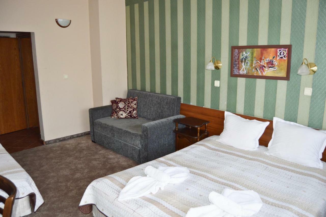 Hotel St. George Pobedonosets 班斯科 外观 照片