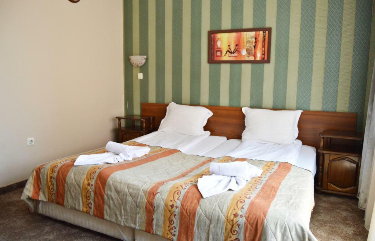 Hotel St. George Pobedonosets 班斯科 外观 照片