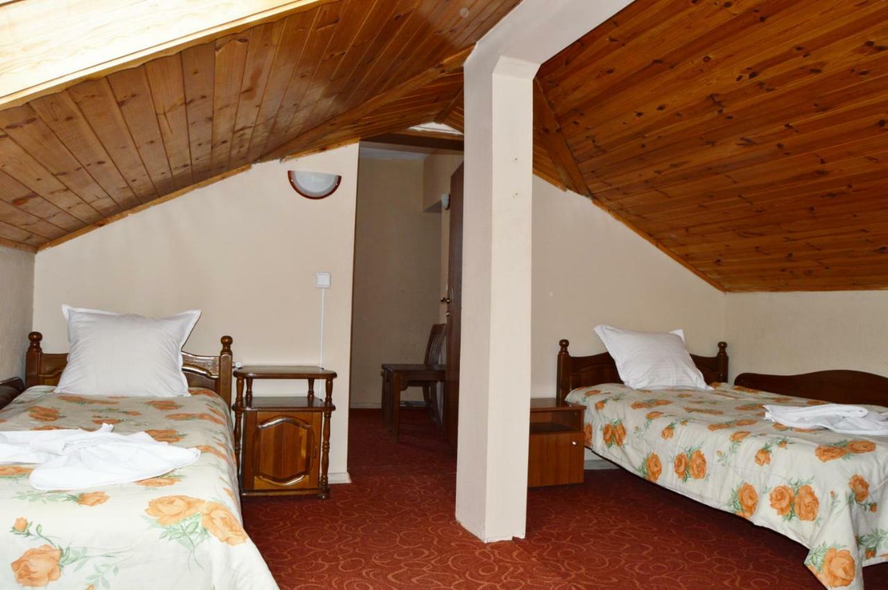 Hotel St. George Pobedonosets 班斯科 外观 照片